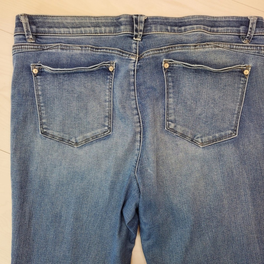 Wit & Wisdom Womens 18P Mid Rise Straight Leg Jeans Blue Wash Stretch Comfort‎ - Picture 10 of 11